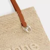 Beige raffia-veske med logo