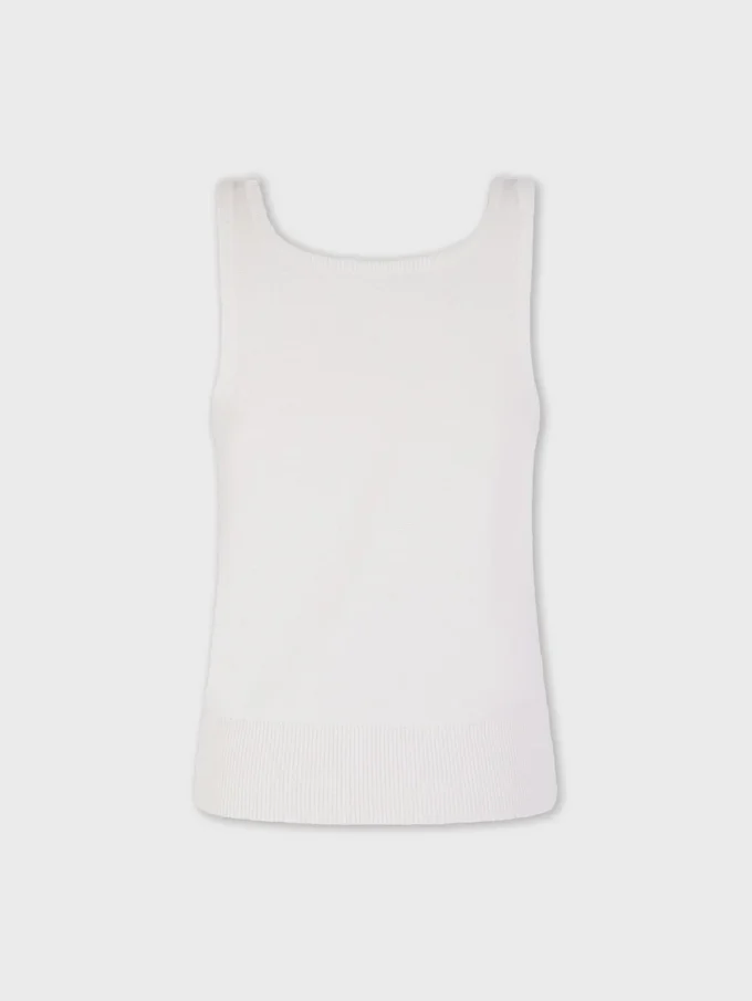 Brodert topp i ull