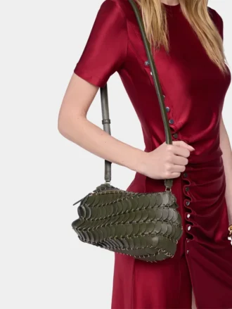Khakifarget Paco crossbody-veske i skinn
