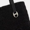 Svart raffia-veske med logo